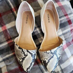 Torrid Snakeskin Flats